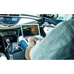 Vector 500 Watt Power Inverter, Dual Power Inverter, Two USB Charging Ports 13 Vector 500 Watt Power Inverter, Dual Power Inverter, Two USB Charging Ports -Automotive Sales vector car power inverters pi500v 66 1000